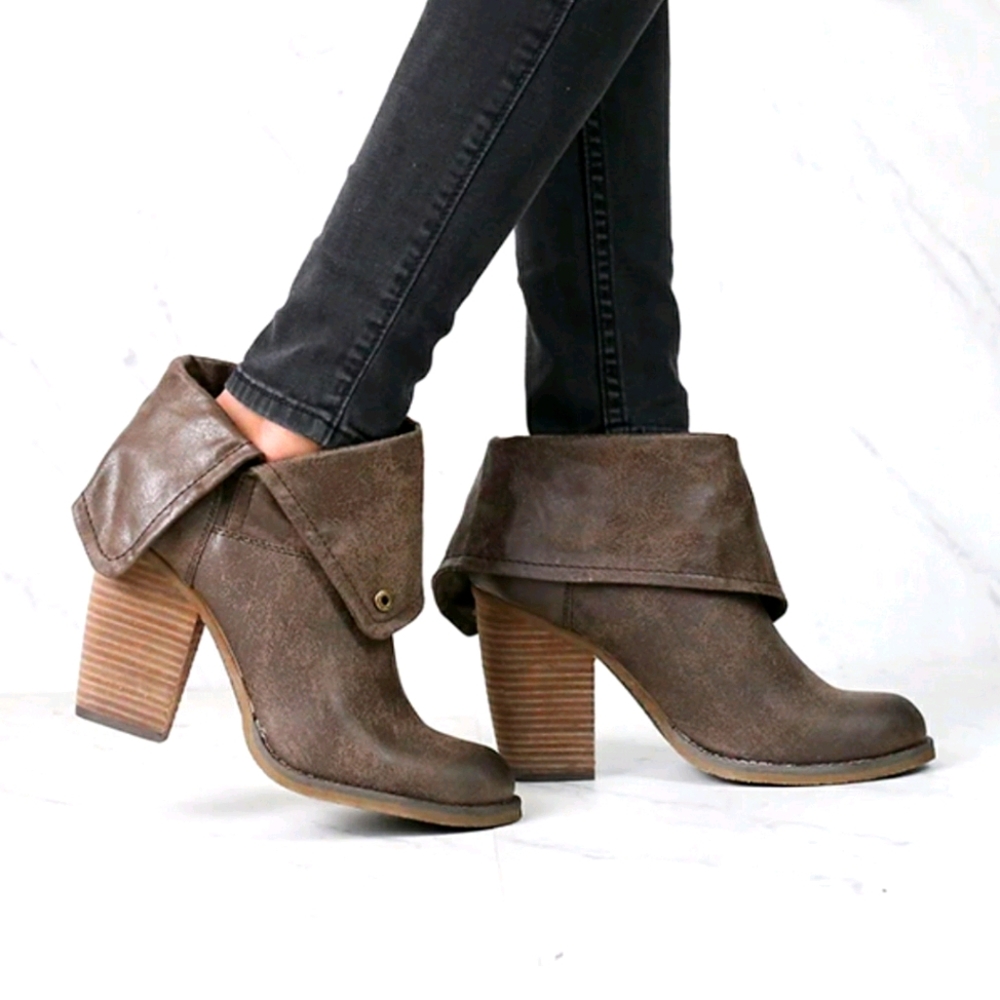 Sbicca Fold Over Heeled Booties